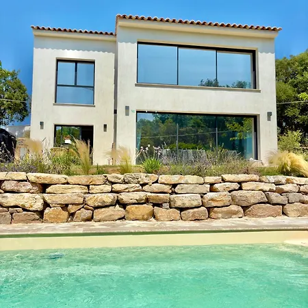 Modern With Pool & Garden Saint-aygulf 别墅 圣艾格夫