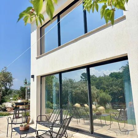 Modern With Pool & Garden Saint-aygulf 圣艾格夫