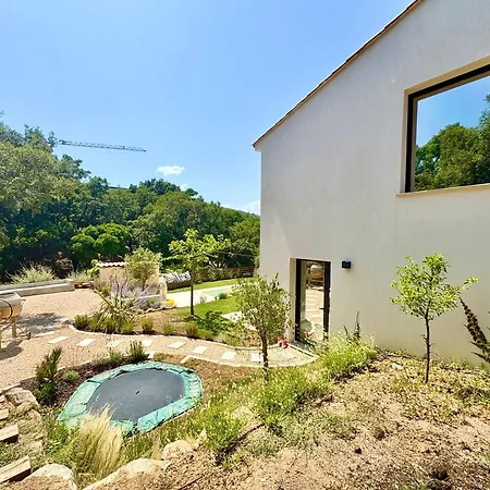 Modern With Pool & Garden Saint-aygulf