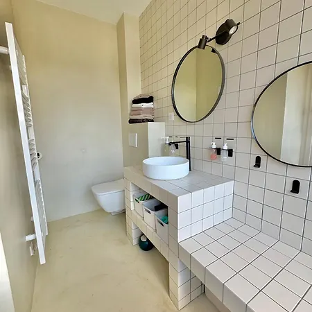 Modern With Pool & Garden Saint-aygulf Villa