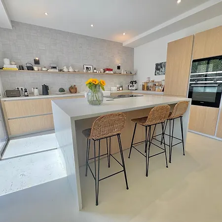 Modern With Pool & Garden Saint-aygulf 别墅 圣艾格夫